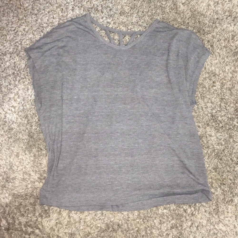 Cute cut out t shirt!